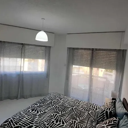 Center And Supermarket Walking Distance * Limassol